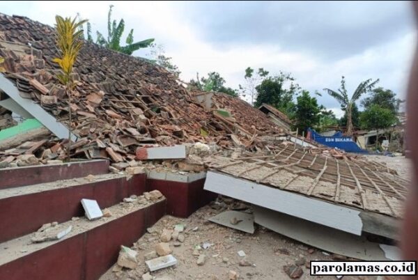 4-Faktor-Penyebab-Gempa-Bumi-Dikabupaten-Cianjur-Jawa-Barat